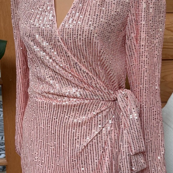 DOUBLE CRAZY Pink Sequin Long Sleeve V Neck Tie Waist Collared Wrap‎ Dress Sz S - Picture 5 of 16